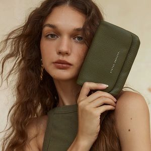 Impermanent Wallet | Status Anxiety